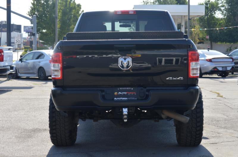 RAM 2500 Tradesman Crew Cab SWB 4WD 2021