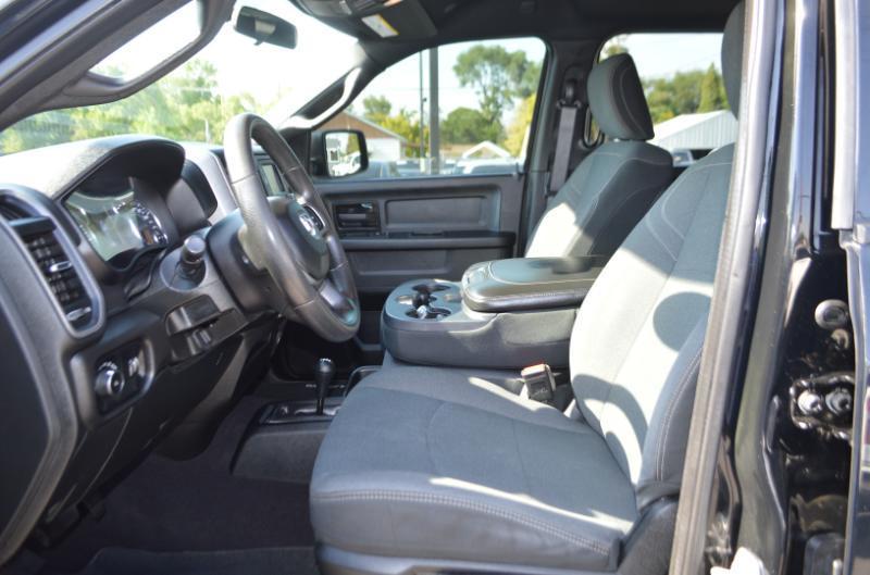 RAM 2500 Tradesman Crew Cab SWB 4WD 2021