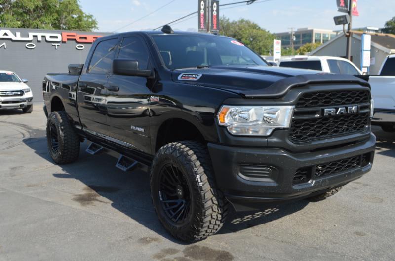 RAM 2500 Tradesman Crew Cab SWB 4WD 2021