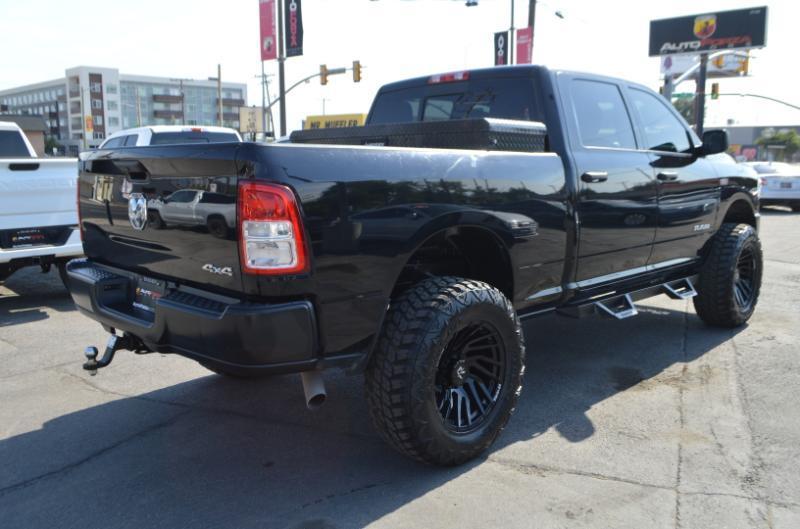 RAM 2500 Tradesman Crew Cab SWB 4WD 2021