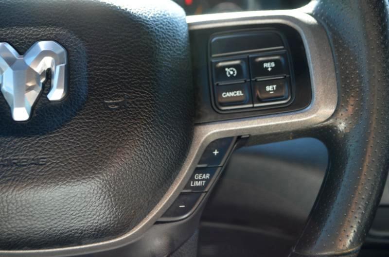 RAM 2500 Tradesman Crew Cab SWB 4WD 2021