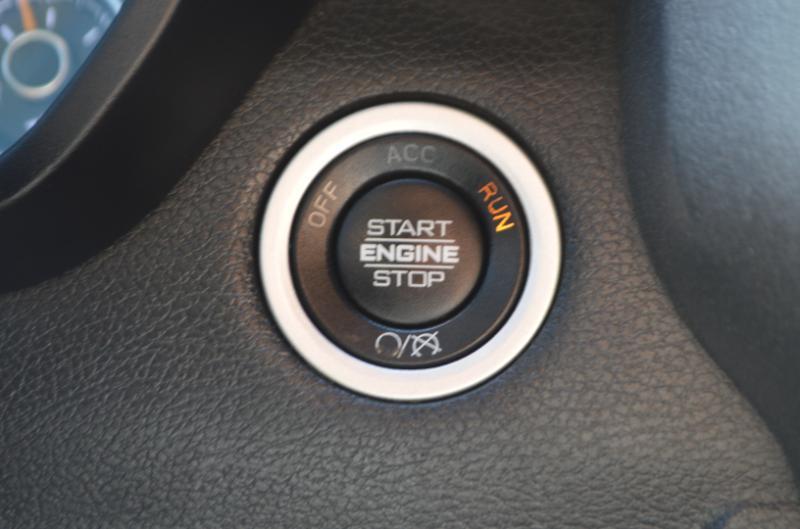 RAM 2500 Tradesman Crew Cab SWB 4WD 2021
