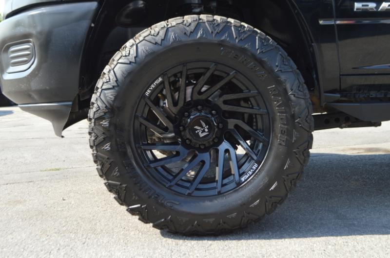 RAM 2500 Tradesman Crew Cab SWB 4WD 2021