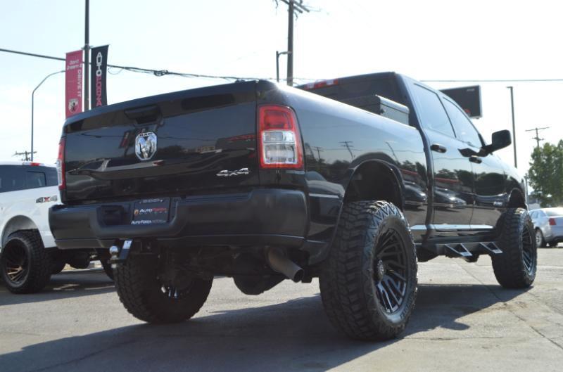 RAM 2500 Tradesman Crew Cab SWB 4WD 2021