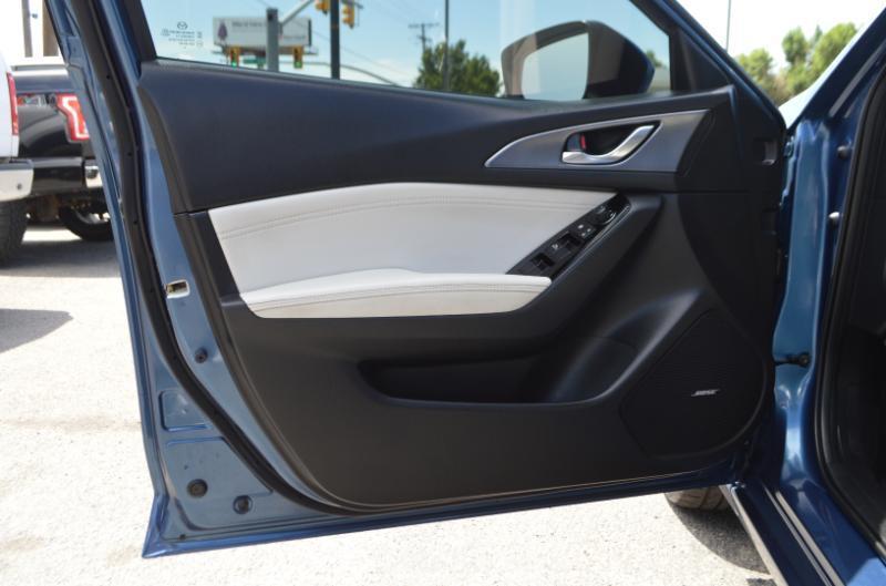 Mazda MAZDA3 s Grand Touring 2017