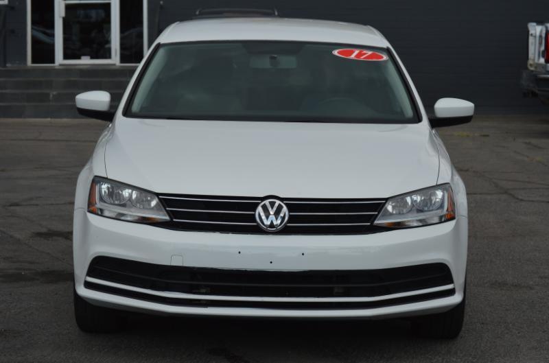 Volkswagen Jetta  2017