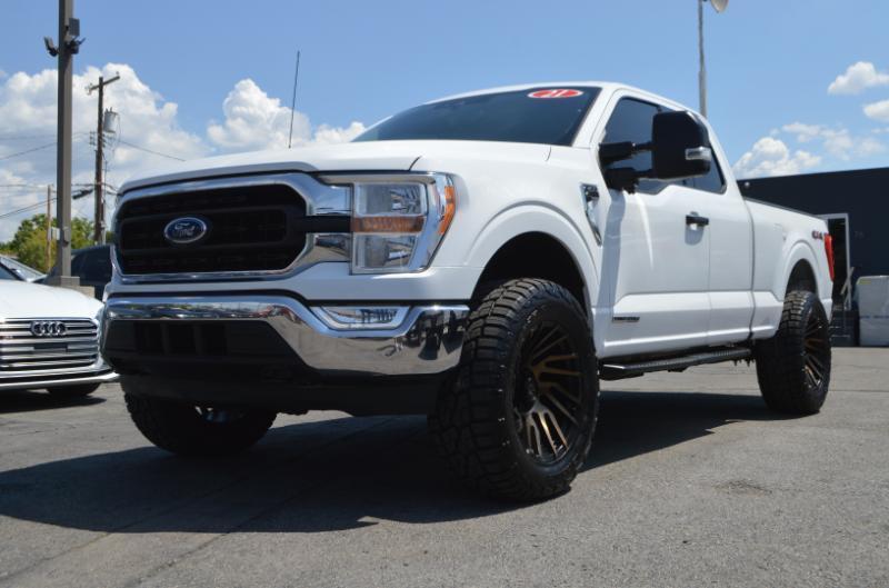 Ford F-150 XLT SuperCab 6.5-ft. Bed 4WD 2021