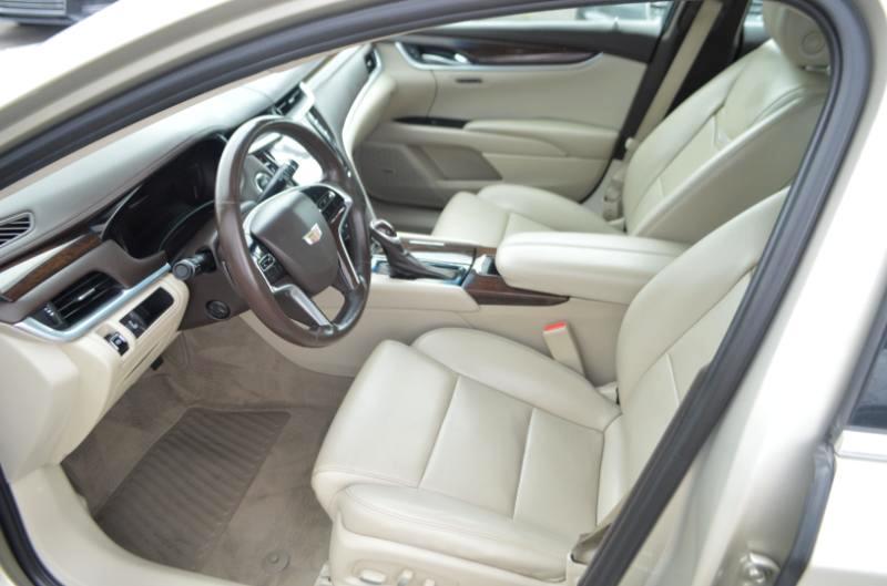 Cadillac XTS  2016