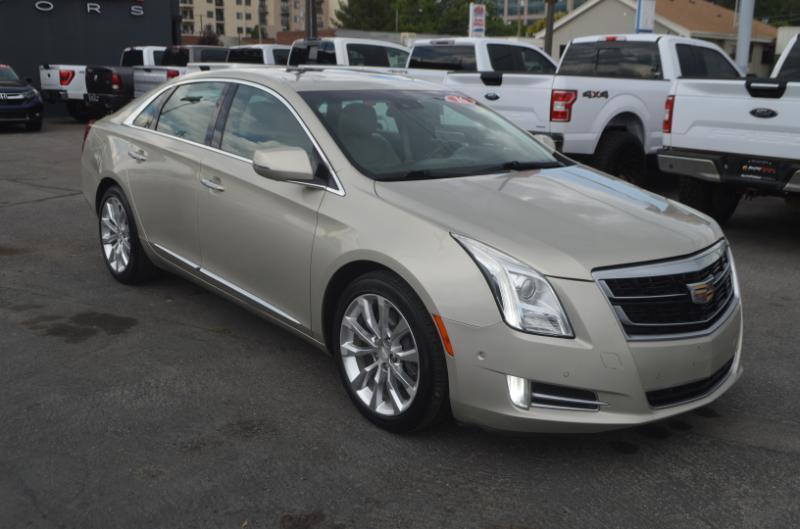 Cadillac XTS  2016