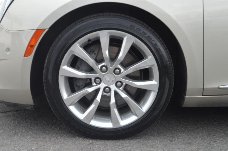 Cadillac XTS  2016