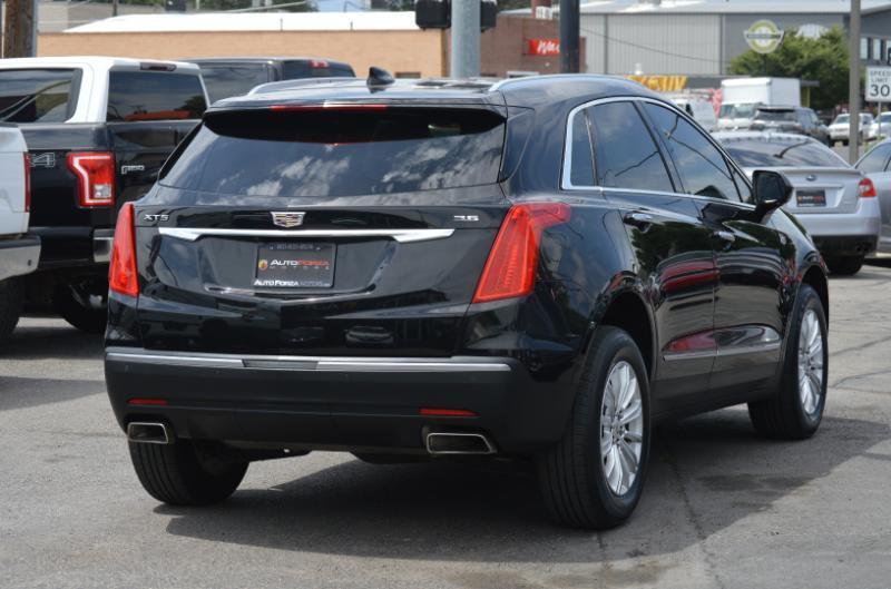 Cadillac XT5 Base 2018