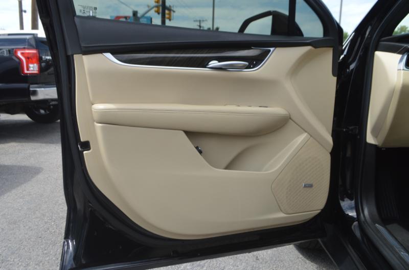 Cadillac XT5 Base 2018