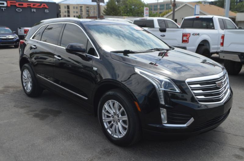 Cadillac XT5 Base 2018