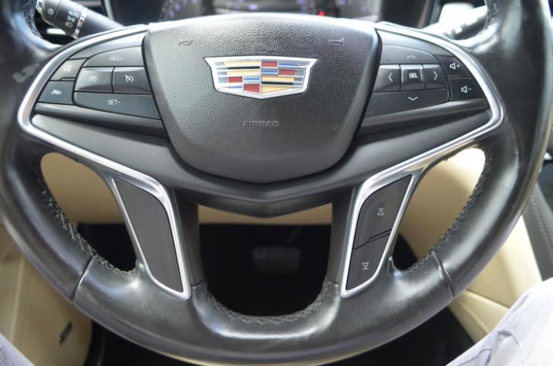 Cadillac XT5 Base 2018