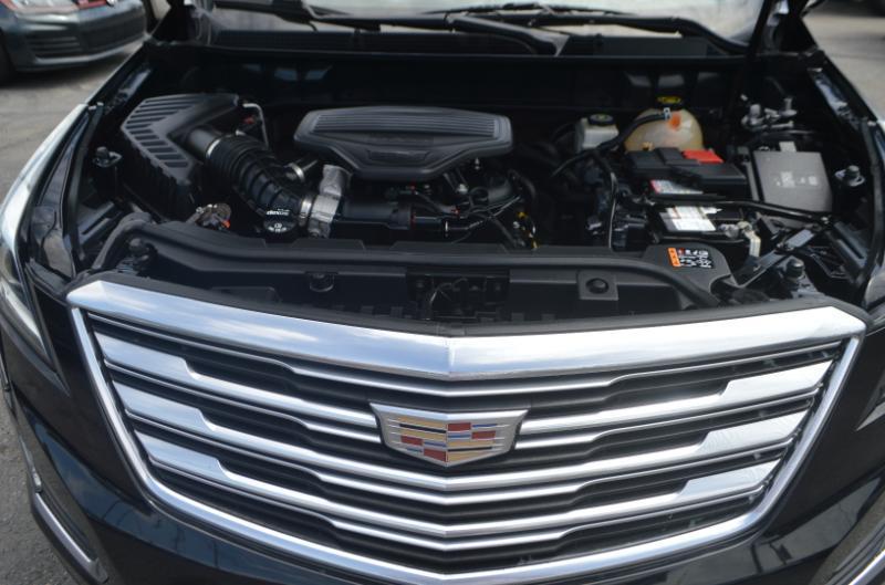Cadillac XT5 Base 2018