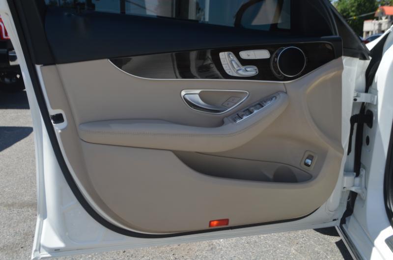 Mercedes-Benz C-Class C300 4MATIC Sedan 2017