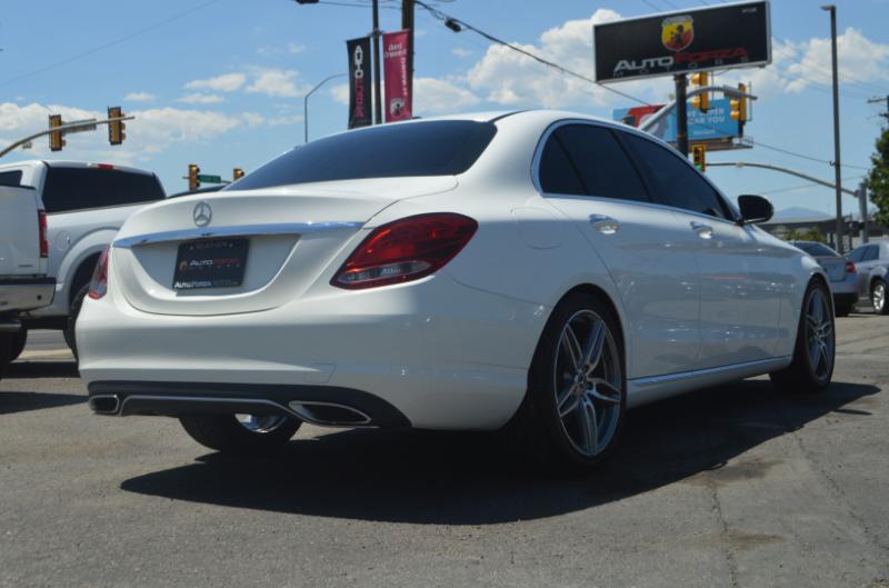 Mercedes-Benz C-Class C300 4MATIC Sedan 2017