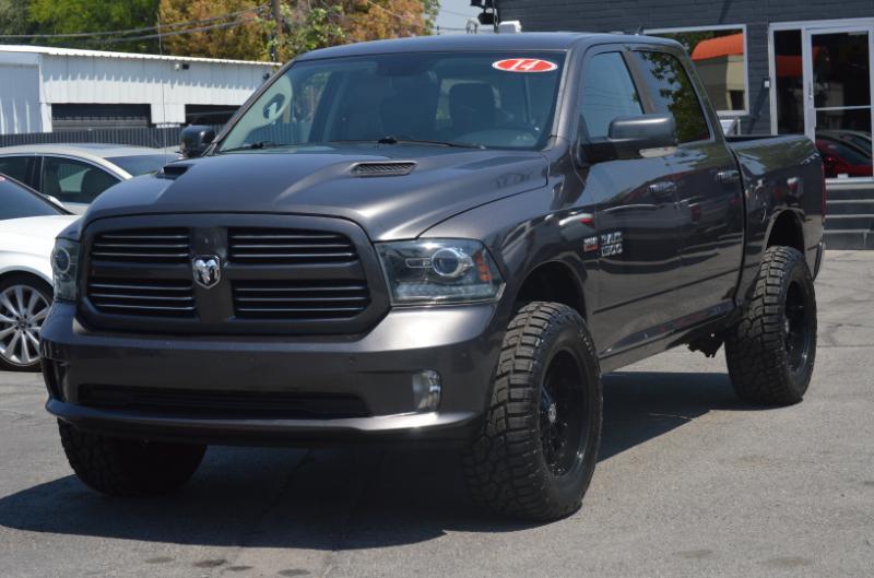 RAM 1500 Sport Crew Cab 4WD 2014