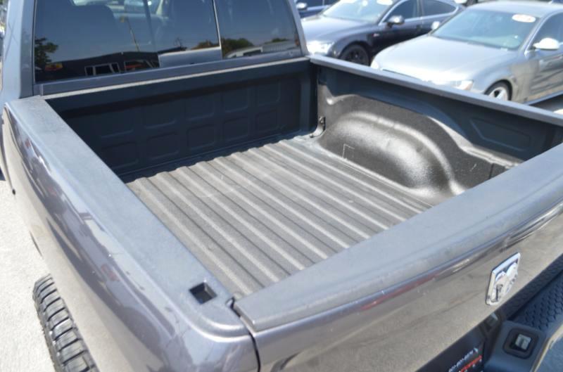 RAM 1500 Sport Crew Cab 4WD 2014