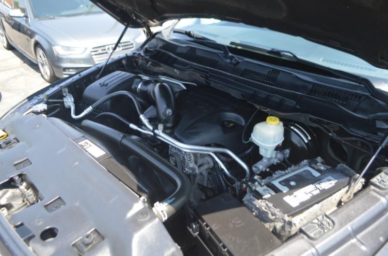 RAM 1500 Sport Crew Cab 4WD 2014