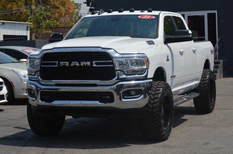RAM 2500 Big Horn Crew Cab 4WD 2021