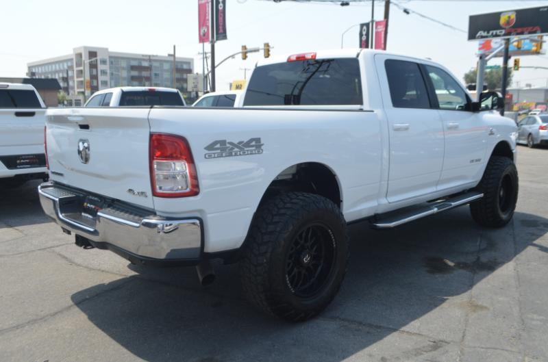 RAM 2500 Big Horn Crew Cab 4WD 2021