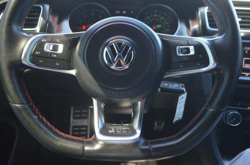 Volkswagen GTI  2015