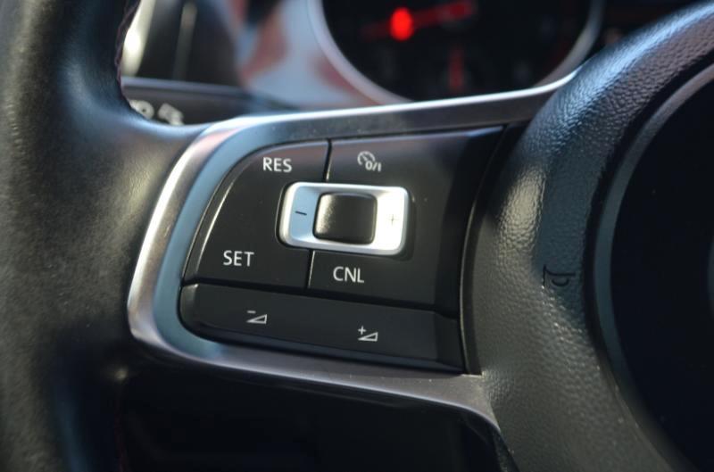 Volkswagen GTI  2015