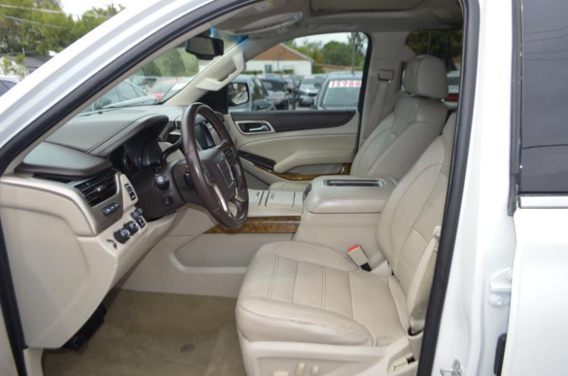 GMC Yukon XL Denali 4WD 2017
