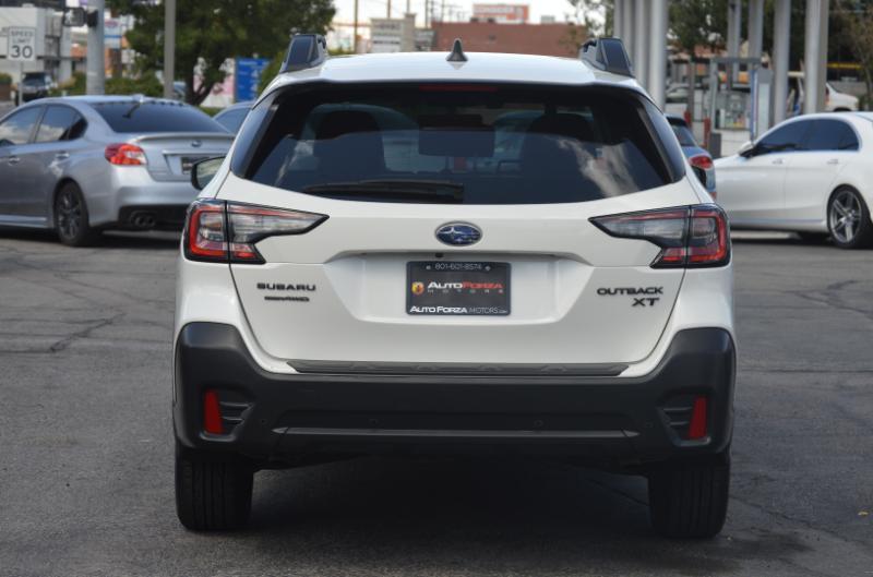 Subaru Outback Onyx Edition XT 2021
