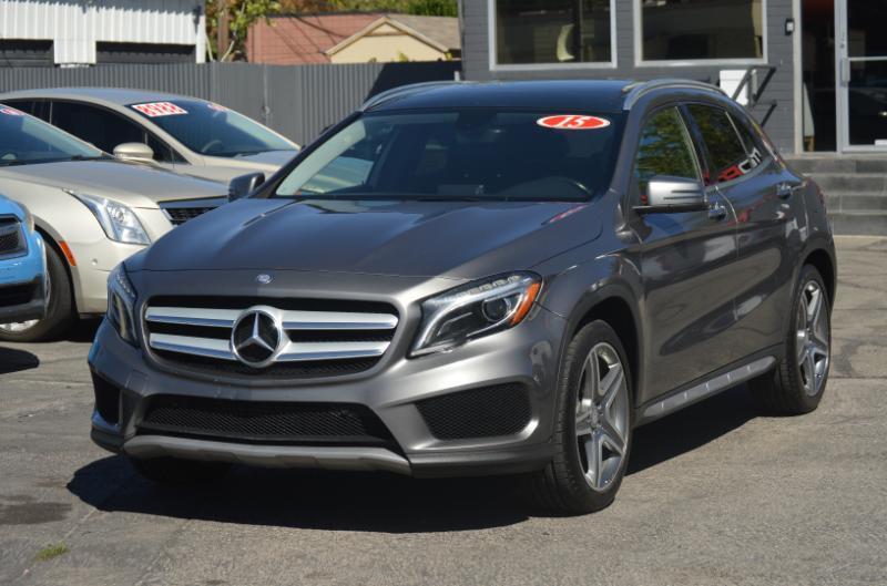 Mercedes-Benz GLA-Class GLA250 4MATIC 2015