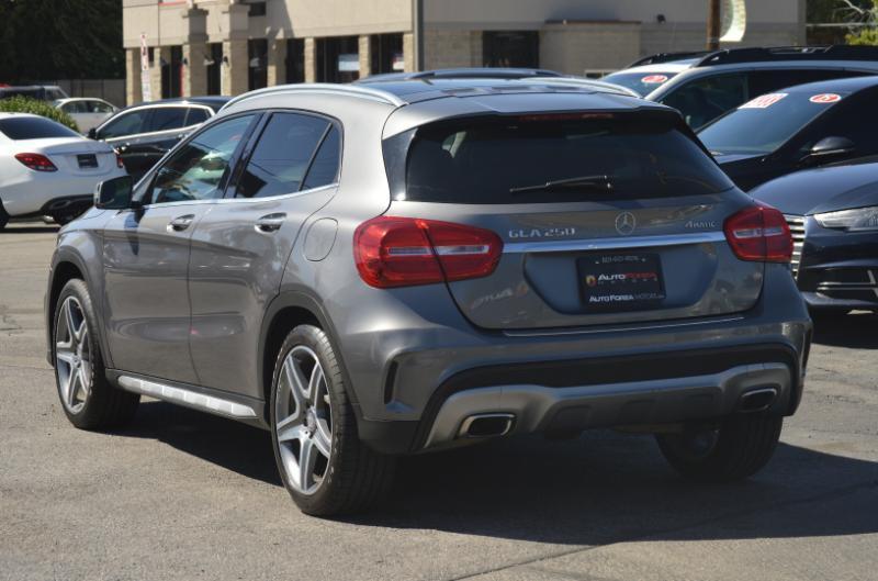 Mercedes-Benz GLA-Class GLA250 4MATIC 2015
