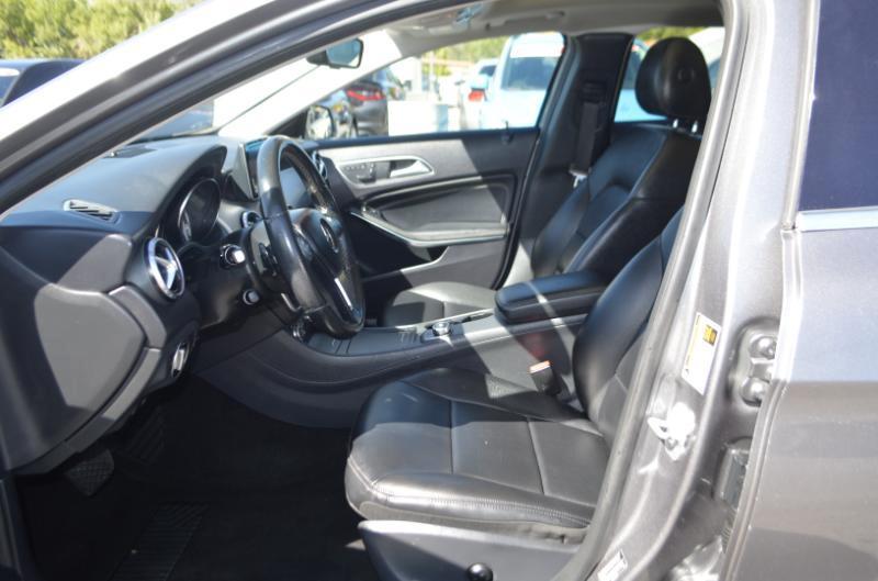 Mercedes-Benz GLA-Class GLA250 4MATIC 2015