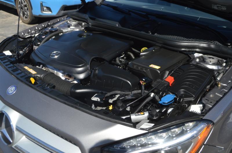 Mercedes-Benz GLA-Class GLA250 4MATIC 2015