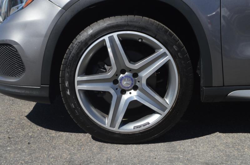 Mercedes-Benz GLA-Class GLA250 4MATIC 2015