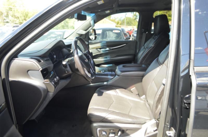 Cadillac Escalade ESV Platinum 4WD 2018
