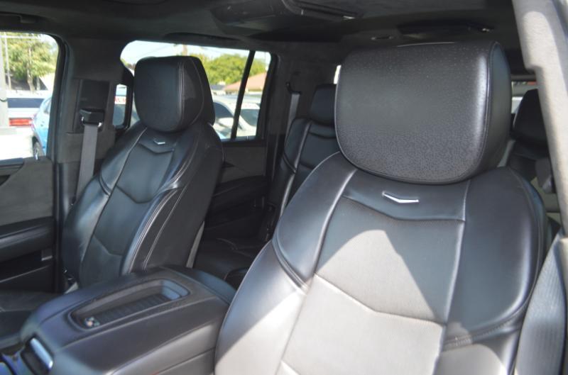 Cadillac Escalade ESV Platinum 4WD 2018