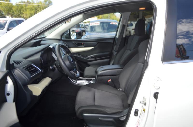 Subaru Ascent Base 8-Passenger 2019