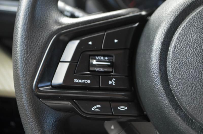 Subaru Ascent Base 8-Passenger 2019