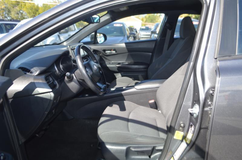 Toyota C-HR XLE 2018