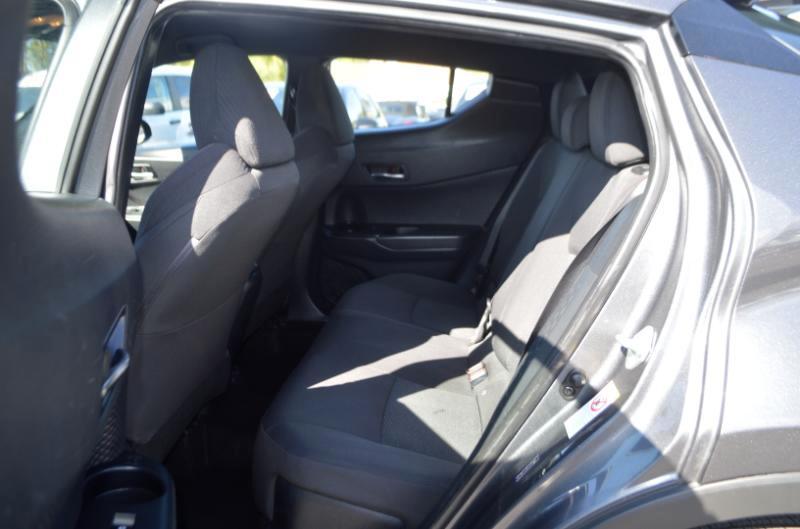 Toyota C-HR XLE 2018