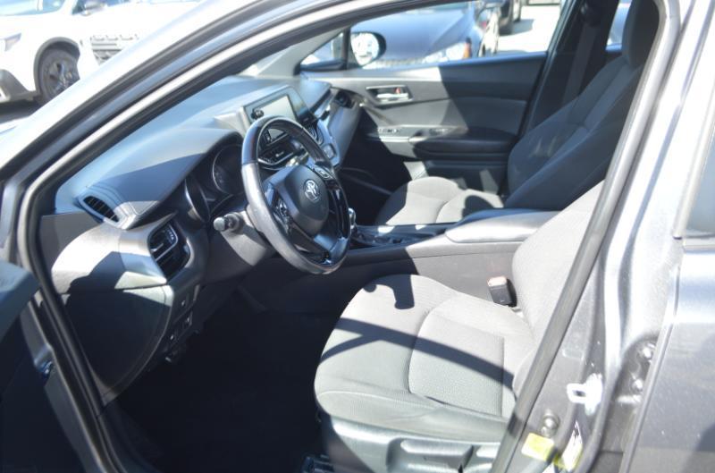 Toyota C-HR XLE 2018
