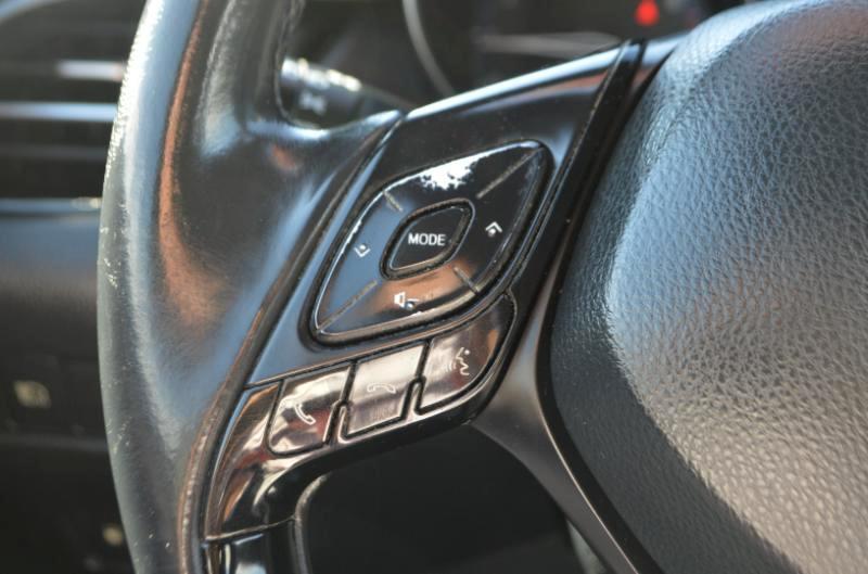 Toyota C-HR XLE 2018