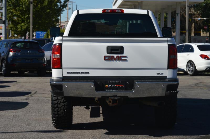GMC Sierra 2500HD SLT Crew Cab 4WD 2015