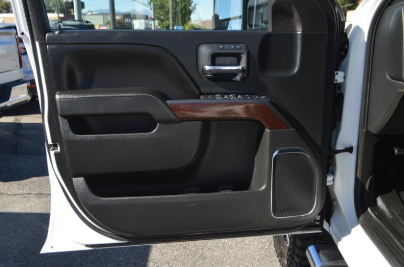 GMC Sierra 2500HD SLT Crew Cab 4WD 2015