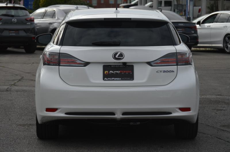 Lexus CT 200h Base 2013