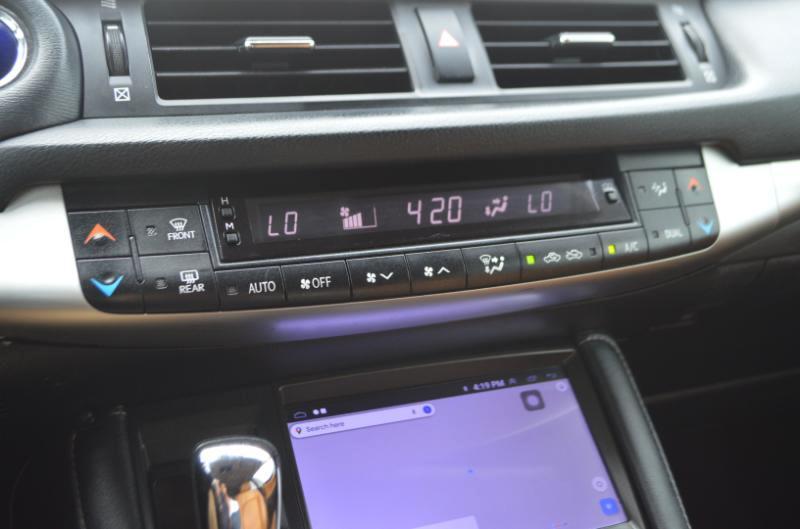 Lexus CT 200h Base 2013