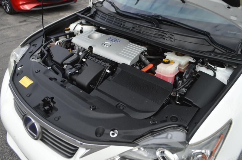 Lexus CT 200h Base 2013