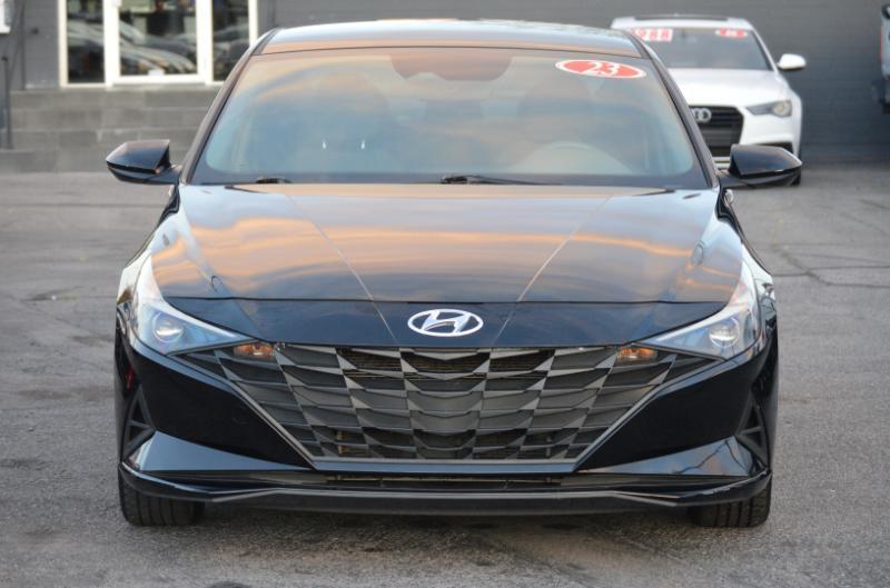 Hyundai Elantra Blue Hybrid 2023