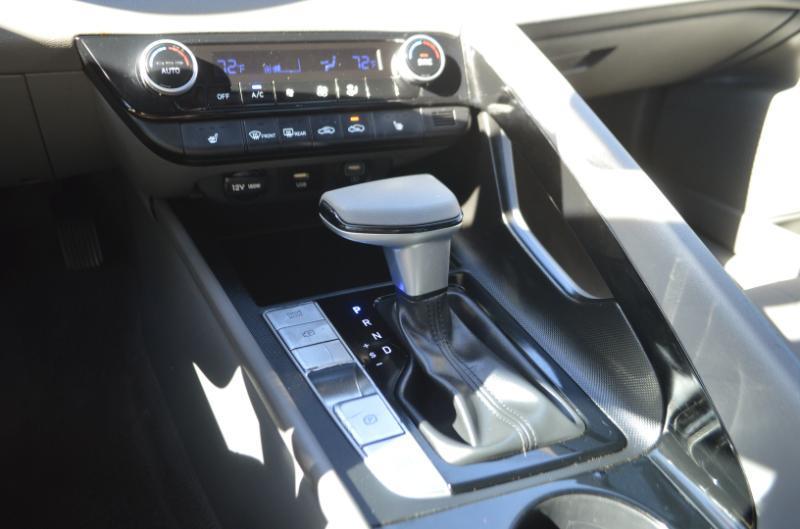 Hyundai Elantra Blue Hybrid 2023